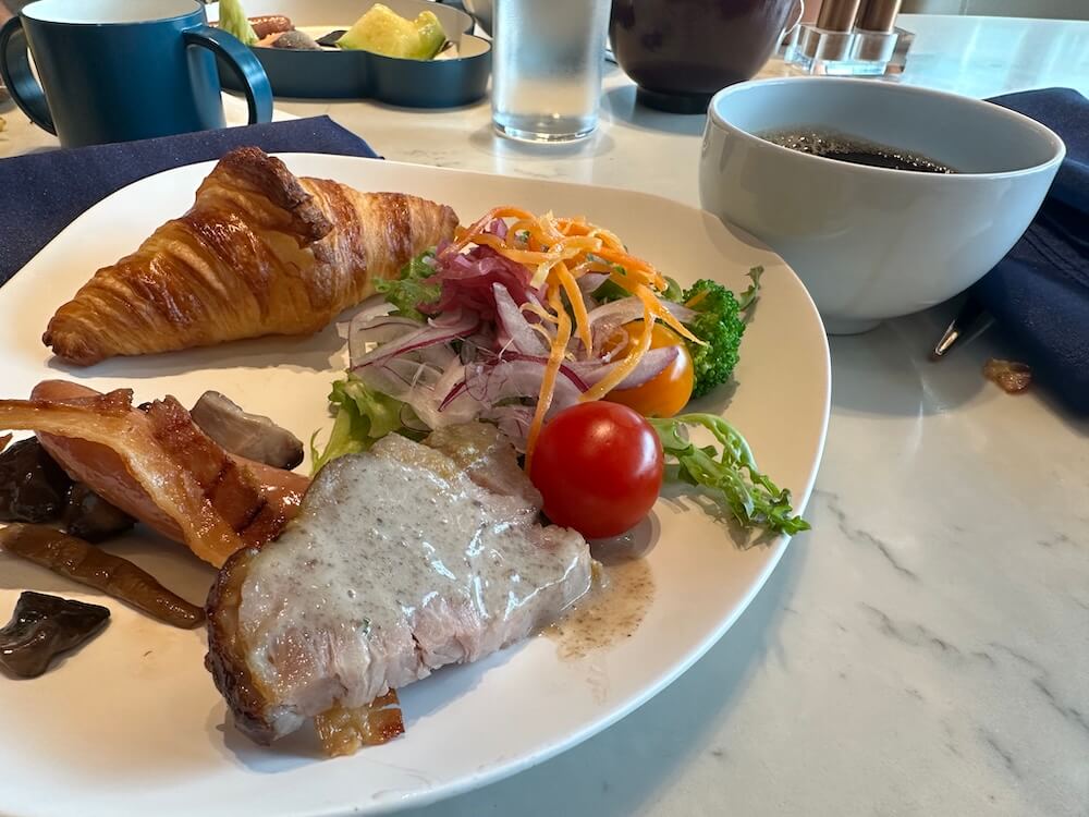 メズム東京の朝食